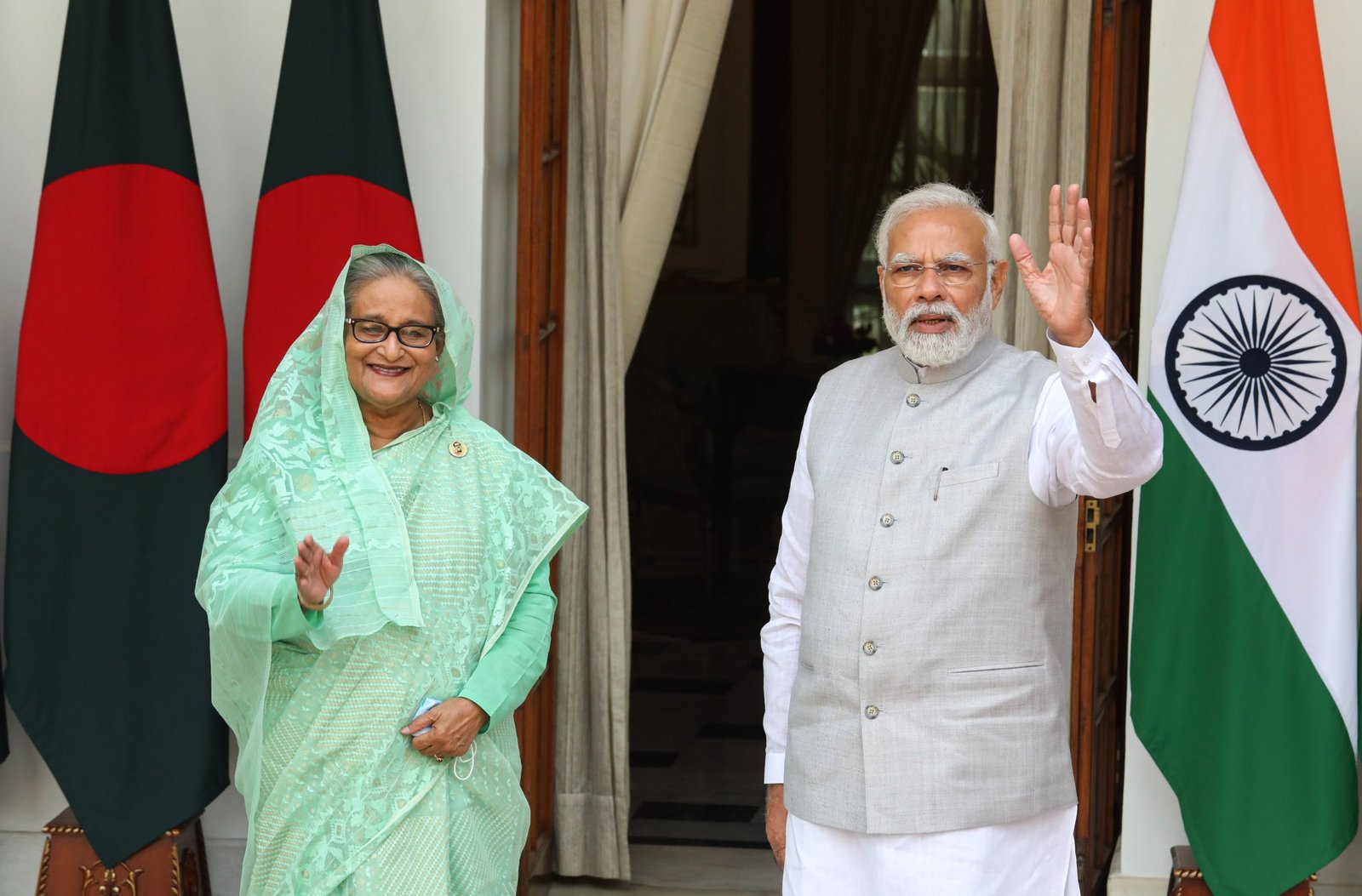 Sheikh Hasina Thanks India, Vows Return to Bangladesh Soon
